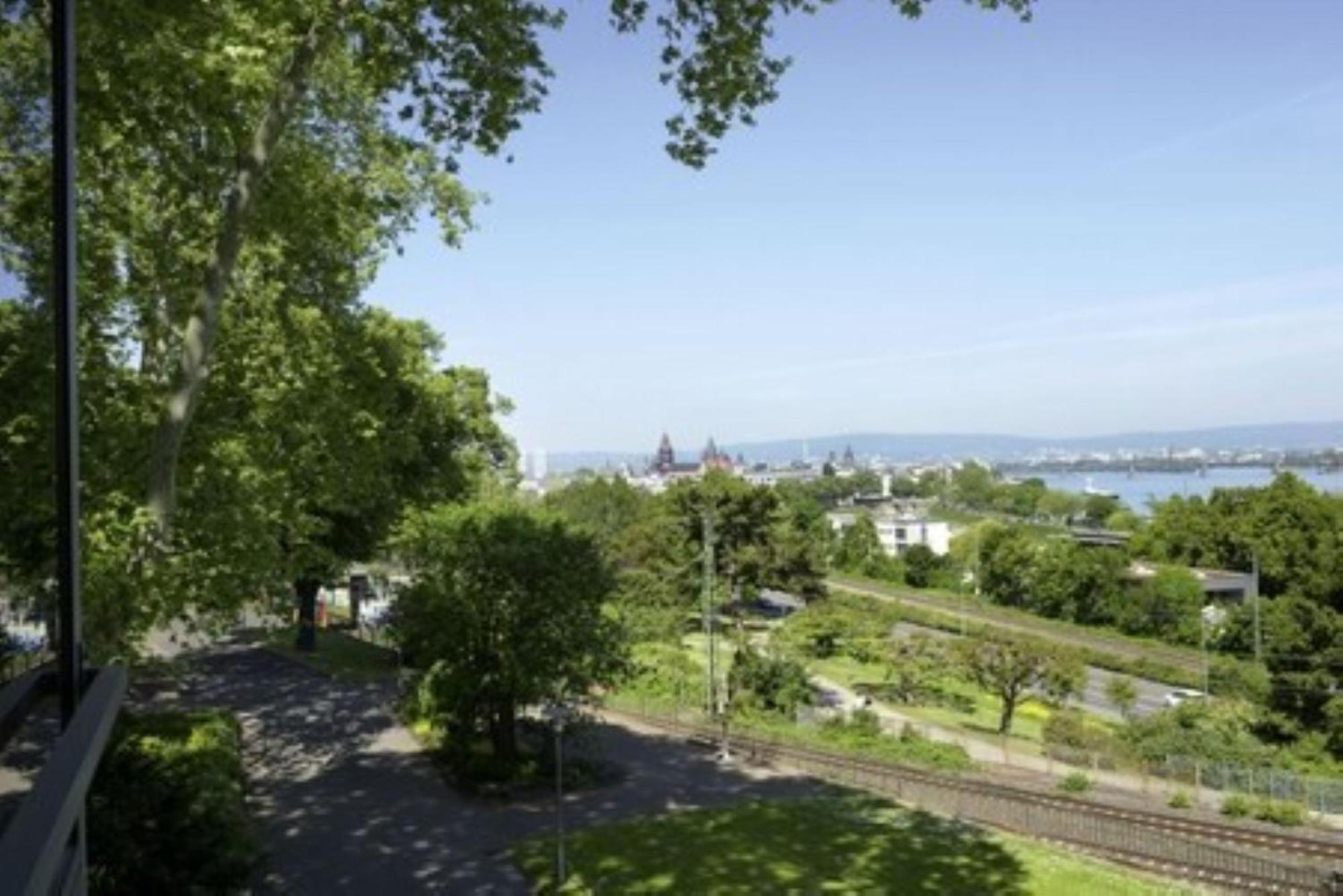 Favorite Parkhotel Mainz Exterior foto